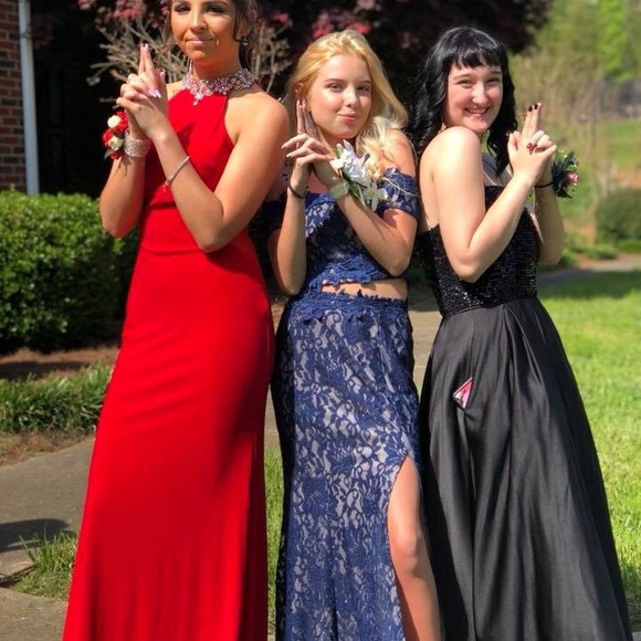 Strapless Black prom dress - Picture 2 of 3